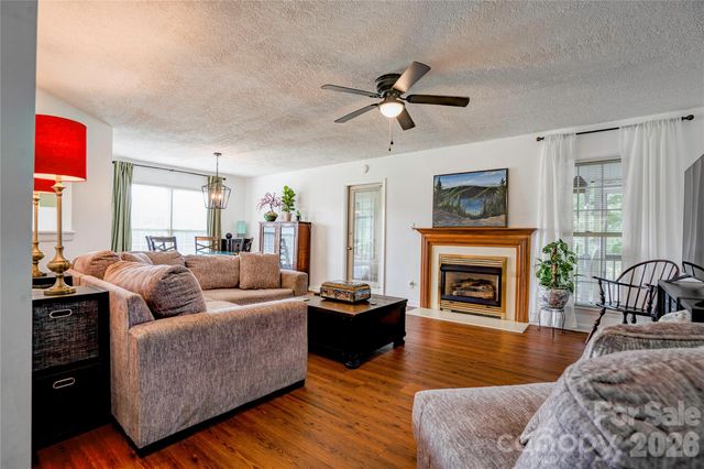 8 Charger Court, Shelby, NC 28152
