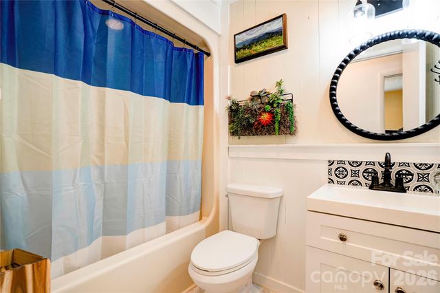 8 Charger Court, Shelby, NC 28152