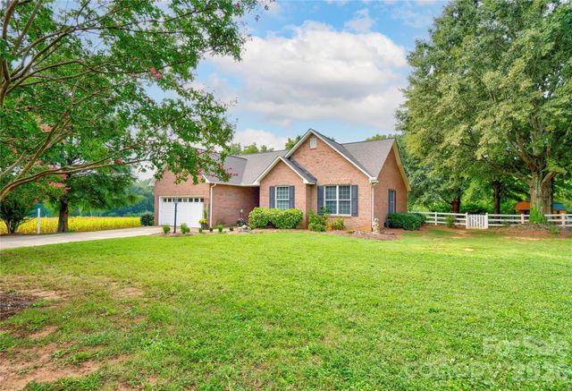 8 Charger Court, Shelby, NC 28152