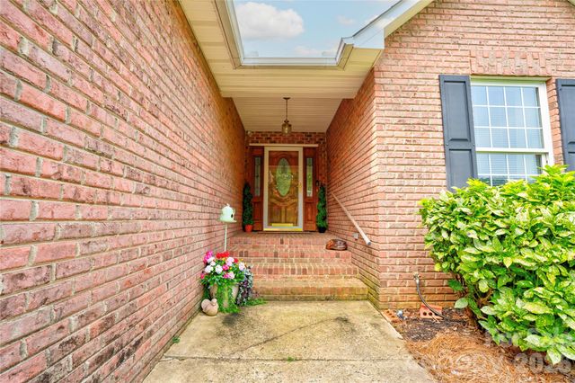 8 Charger Court, Shelby, NC 28152