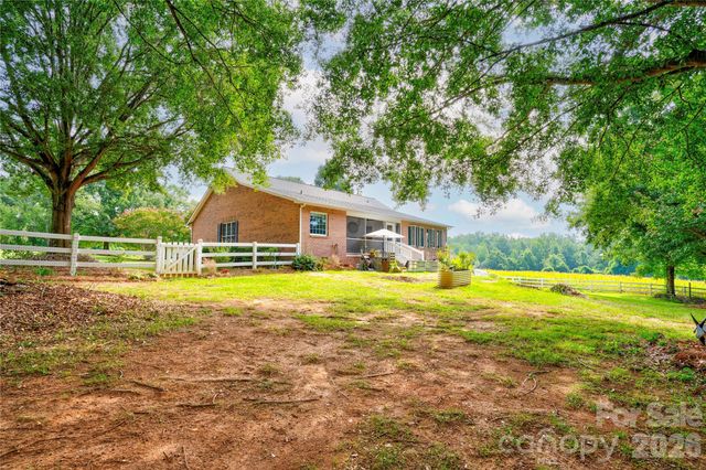 8 Charger Court, Shelby, NC 28152