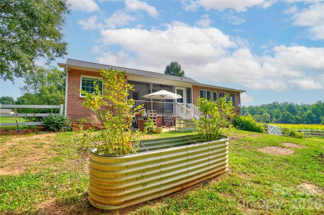 8 Charger Court, Shelby, NC 28152