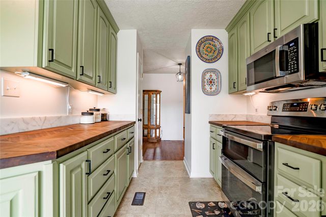8 Charger Court, Shelby, NC 28152