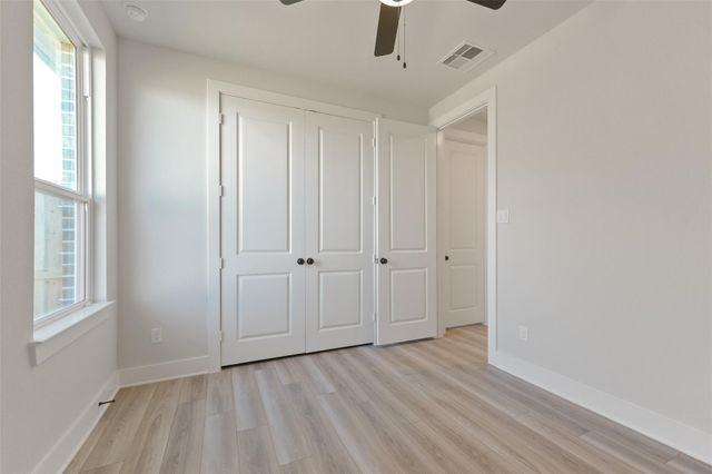 3315 Hidden Mist Drive, Texas City, TX 77568