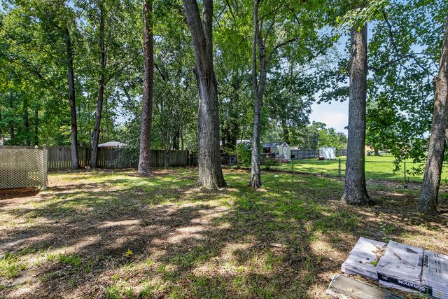 2412 Stingray Boulevard, North Charleston, SC 29406