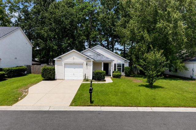 2412 Stingray Boulevard, North Charleston, SC 29406