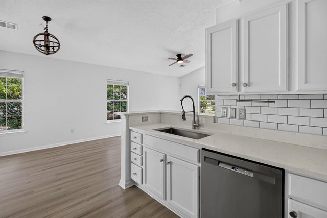 2412 Stingray Boulevard, North Charleston, SC 29406