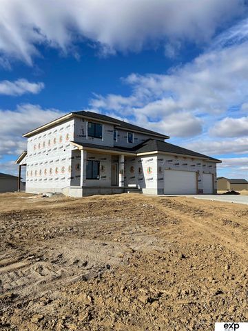 5618 KESTREL Parkway, Elkhorn, NE 68022