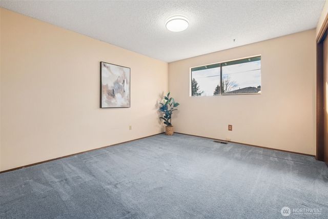 26104 SE 426th Street, Enumclaw, WA 98022