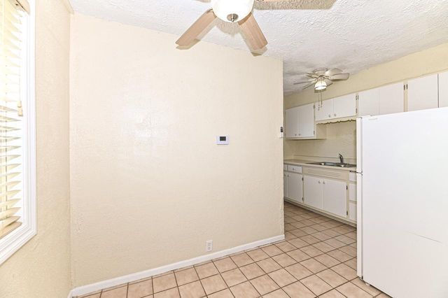 3409 S 20th STREET, Milwaukee, WI 53215