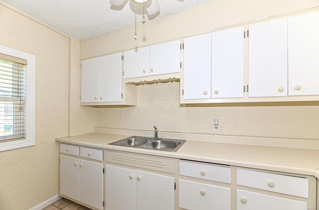 3409 S 20th STREET, Milwaukee, WI 53215