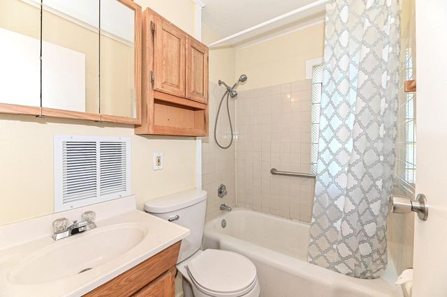3409 S 20th STREET, Milwaukee, WI 53215