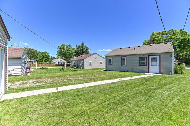 3409 S 20th STREET, Milwaukee, WI 53215