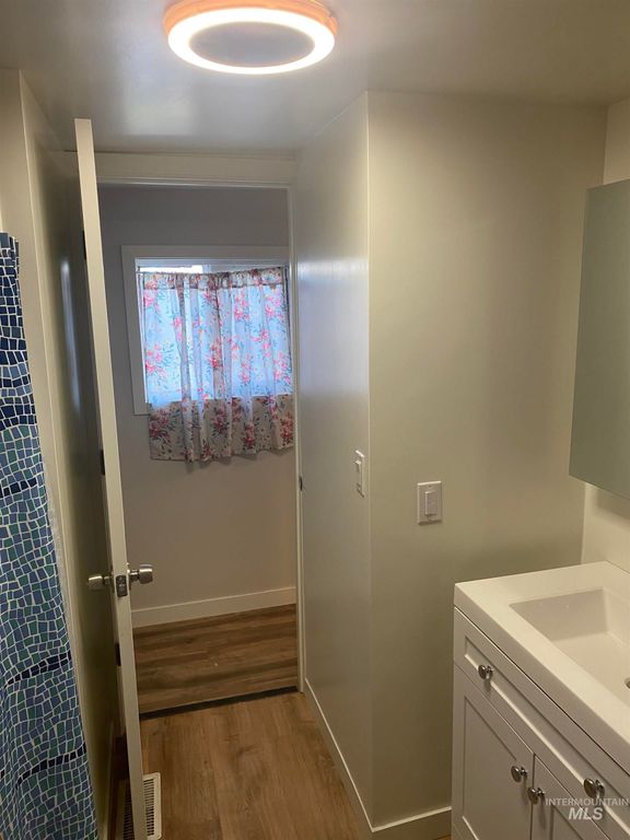 111 Simplot Blvd #37, Caldwell, ID 83605 photo 6