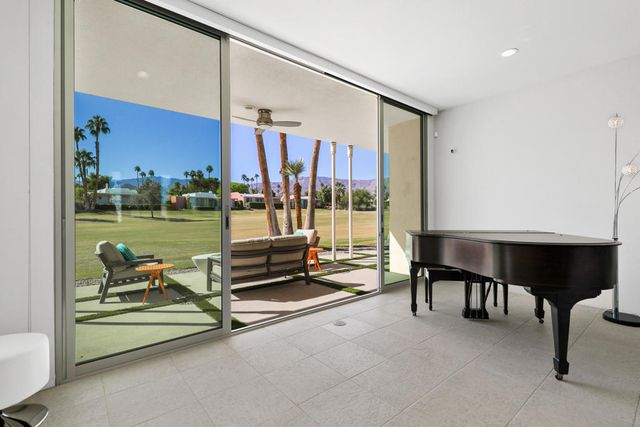 73709 Amir Drive, Palm Desert, CA 92260