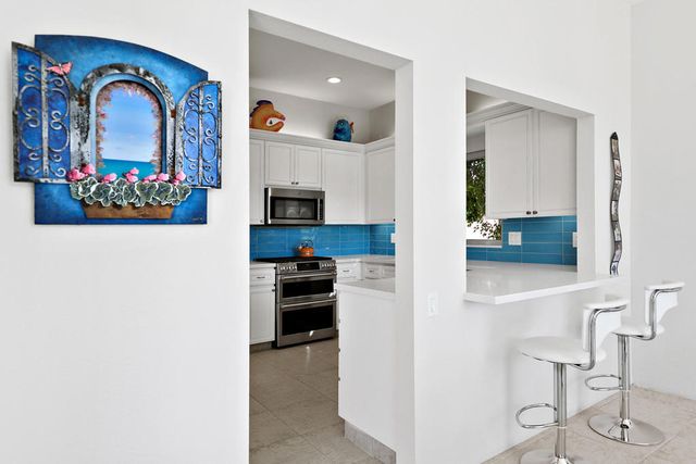 73709 Amir Drive, Palm Desert, CA 92260