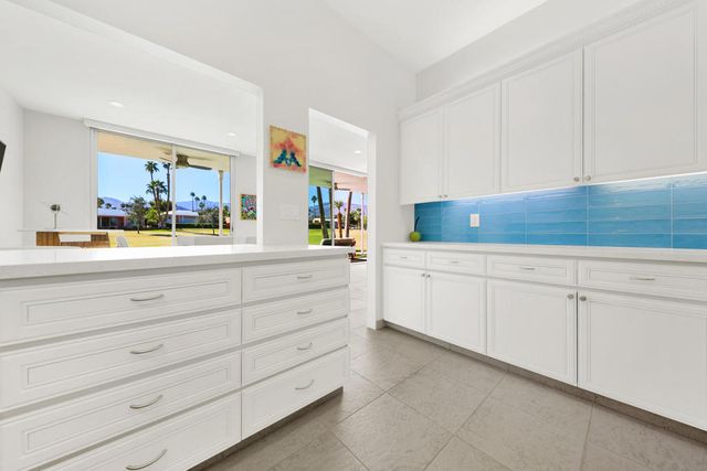 73709 Amir Drive, Palm Desert, CA 92260