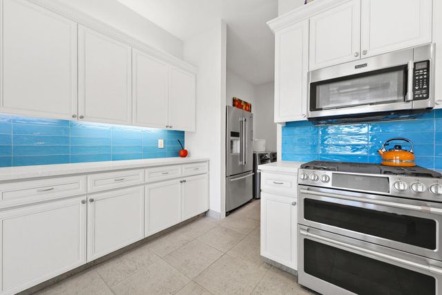 73709 Amir Drive, Palm Desert, CA 92260