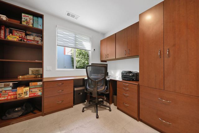 73709 Amir Drive, Palm Desert, CA 92260