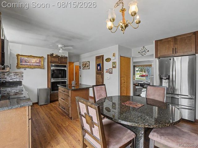 5660 Wright Drive, Troy, MI 48098