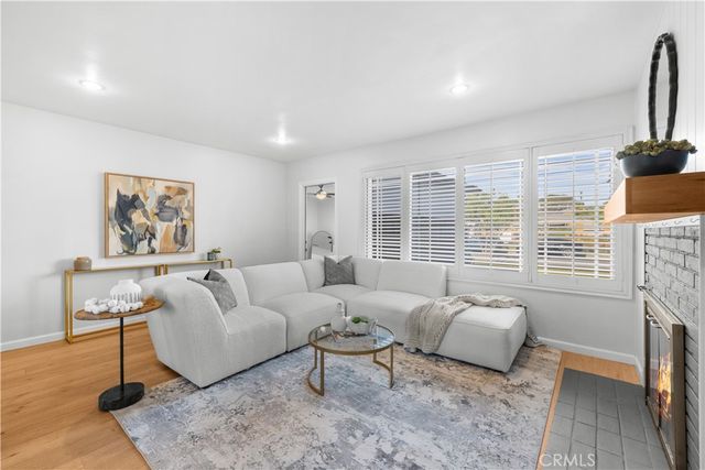 1713 N Pepper, Burbank, CA 91505