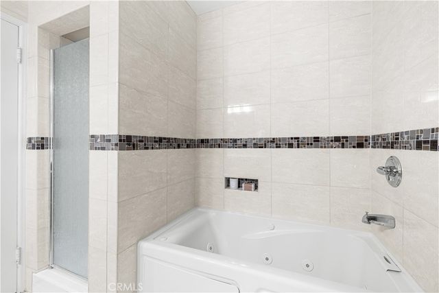 1713 N Pepper, Burbank, CA 91505