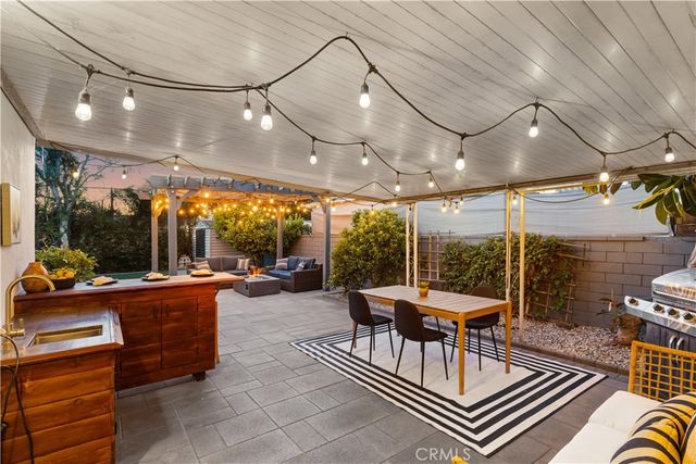 1713 N Pepper, Burbank, CA 91505