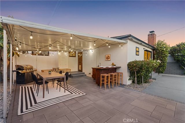 1713 N Pepper, Burbank, CA 91505