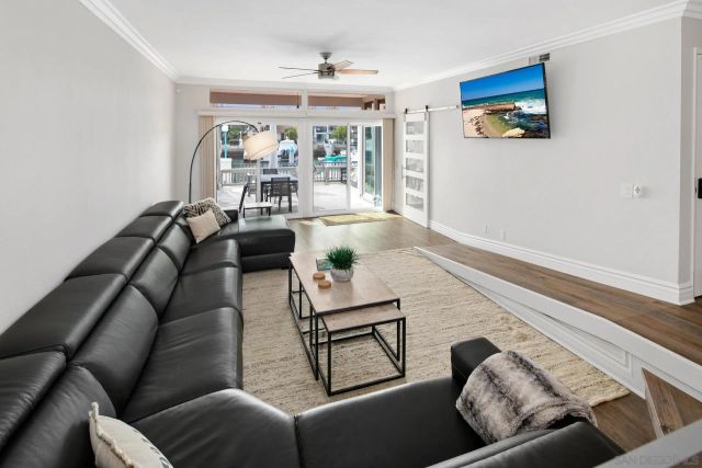87 Kingston Ct, Coronado, CA 92118