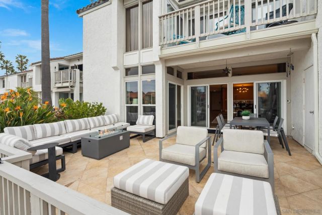 87 Kingston Ct, Coronado, CA 92118
