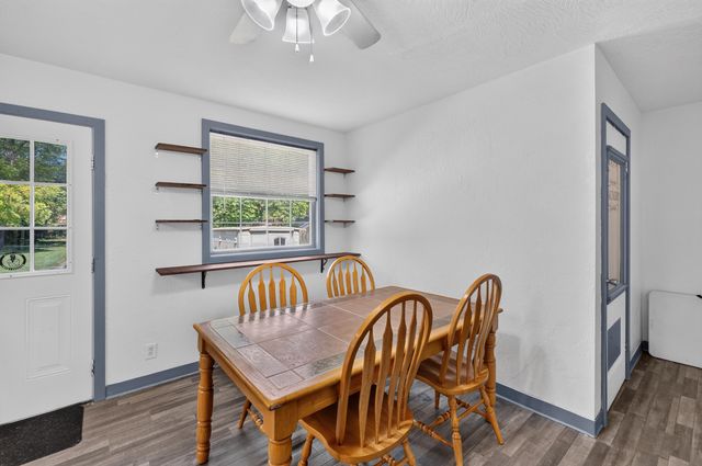 1911 N Benton Avenue, Springfield, MO 65803