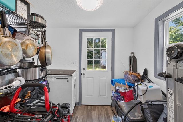 1911 N Benton Avenue, Springfield, MO 65803