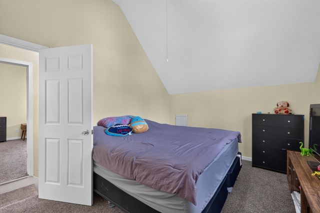 1911 N Benton Avenue, Springfield, MO 65803