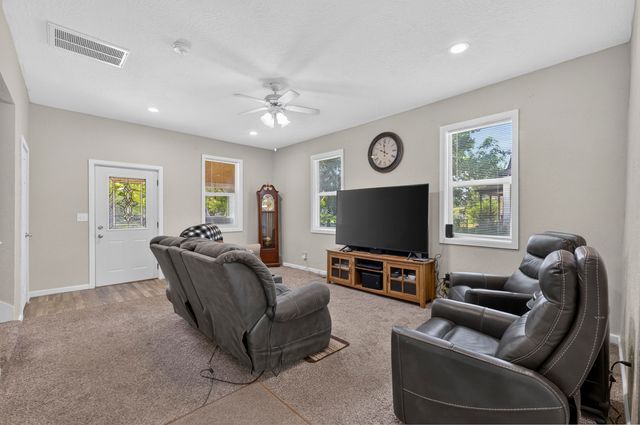 1911 N Benton Avenue, Springfield, MO 65803