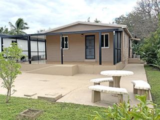 2982 NW 95th St, Miami, FL 33147