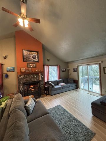 W11443 1ST STREET, Crivitz, WI 54114