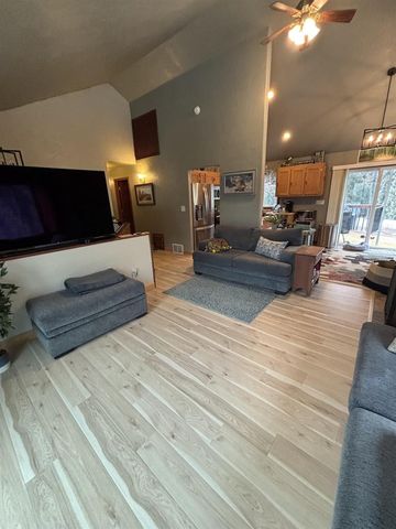 W11443 1ST STREET, Crivitz, WI 54114