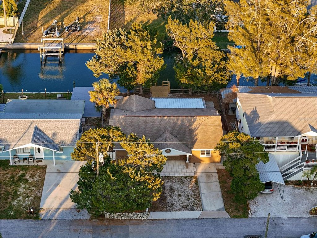 13912 SOMMERS AVENUE, Hudson, FL 34667