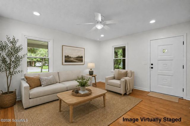 200 Reynolds Street, Brunswick, GA 31520