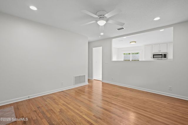 200 Reynolds Street, Brunswick, GA 31520