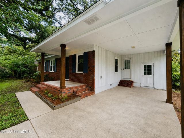 200 Reynolds Street, Brunswick, GA 31520