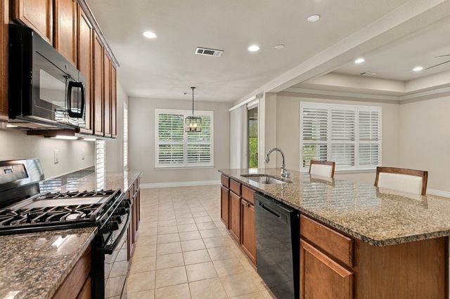 10304 Claystone Drive, Denton, TX 76207