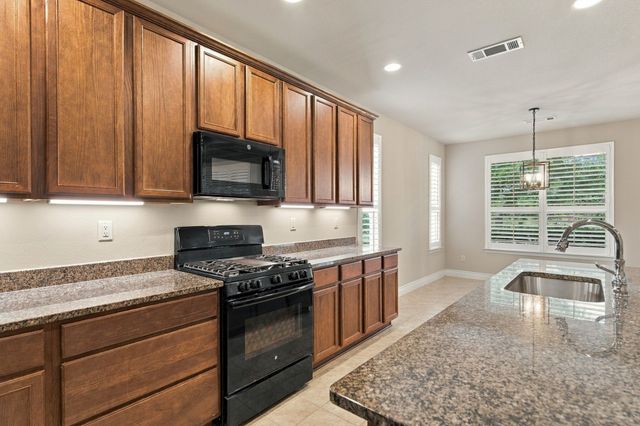 10304 Claystone Drive, Denton, TX 76207