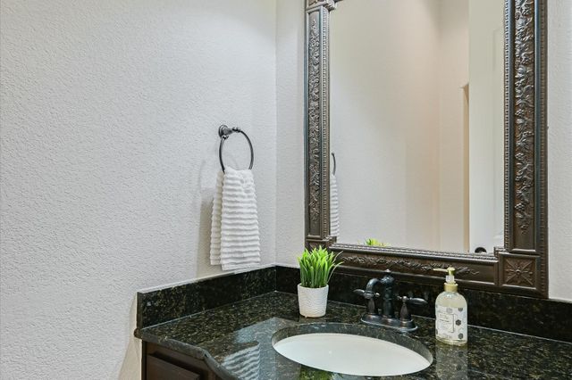1036 Liberty Park DR 23, Austin, TX 78746