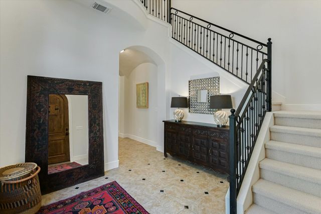 1036 Liberty Park DR 23, Austin, TX 78746