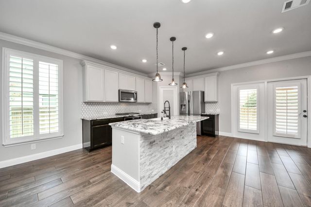 11650 Tranquility Summit Drive, Cypress, TX 77433