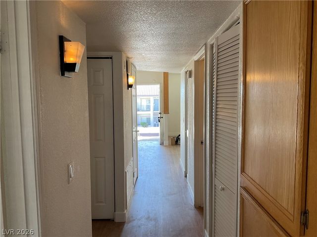 3318 North Decatur Boulevard 2112, Las Vegas, NV 89130