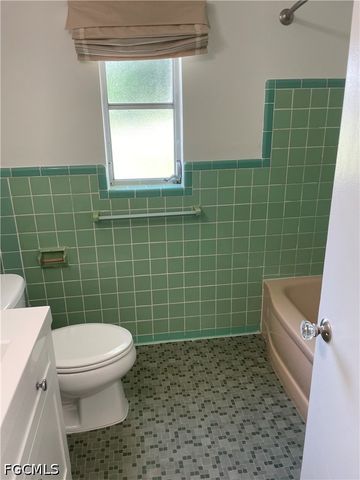 1442 Olmeda WAY, Fort Myers, FL 33901