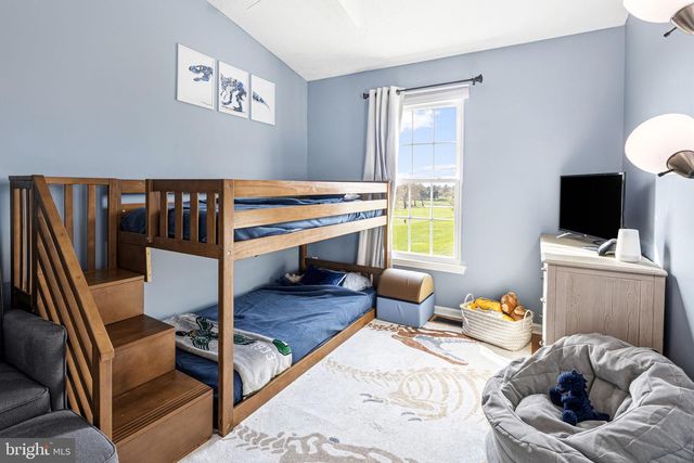 78 PEBBLE LN, Blackwood, NJ 08012