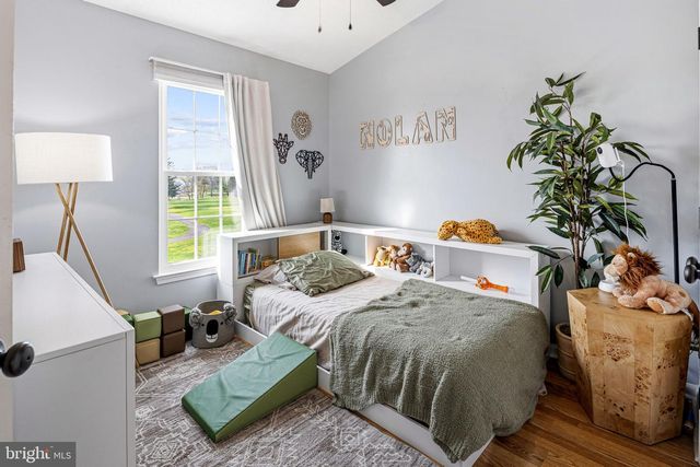 78 PEBBLE LN, Blackwood, NJ 08012